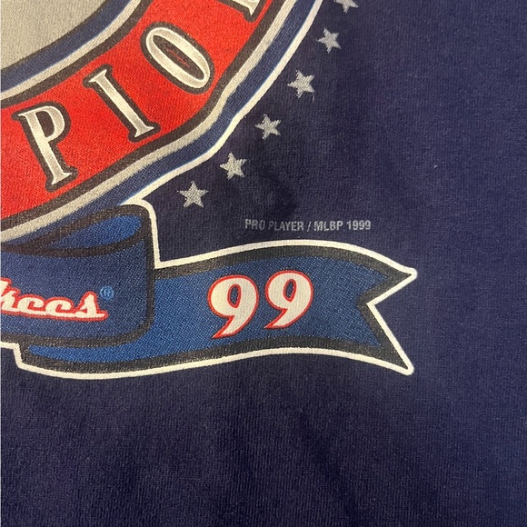 VINTAGE 1999 YANKEES WORLD SERIES T SHIRT - Picture 3 of 7